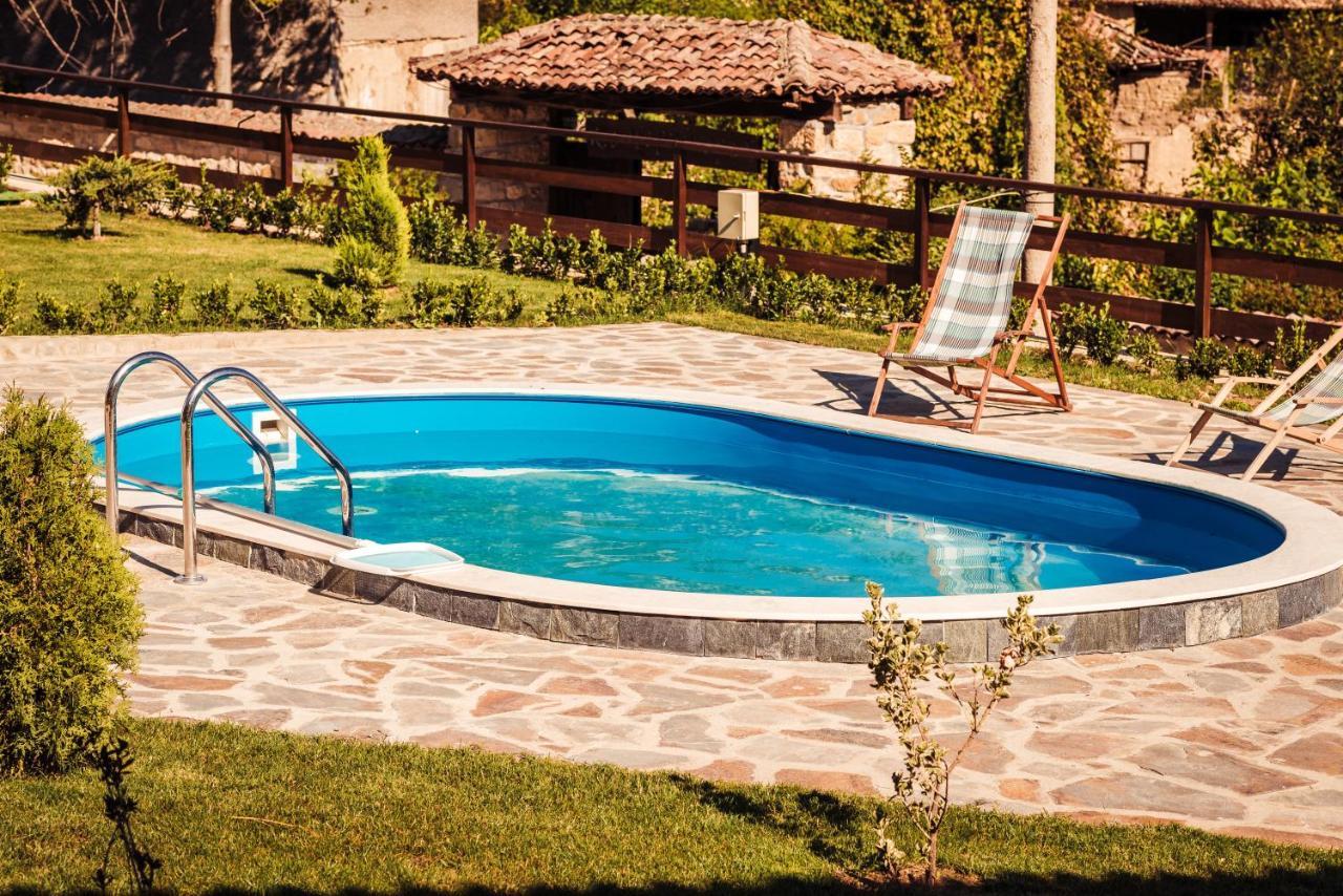 Guest House Hristova Kashta - Христова Къща Cherni Vrŭkh Eksteriør bilde