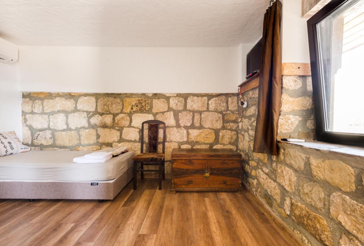 Guest House Hristova Kashta - Христова Къща Cherni Vrŭkh Eksteriør bilde