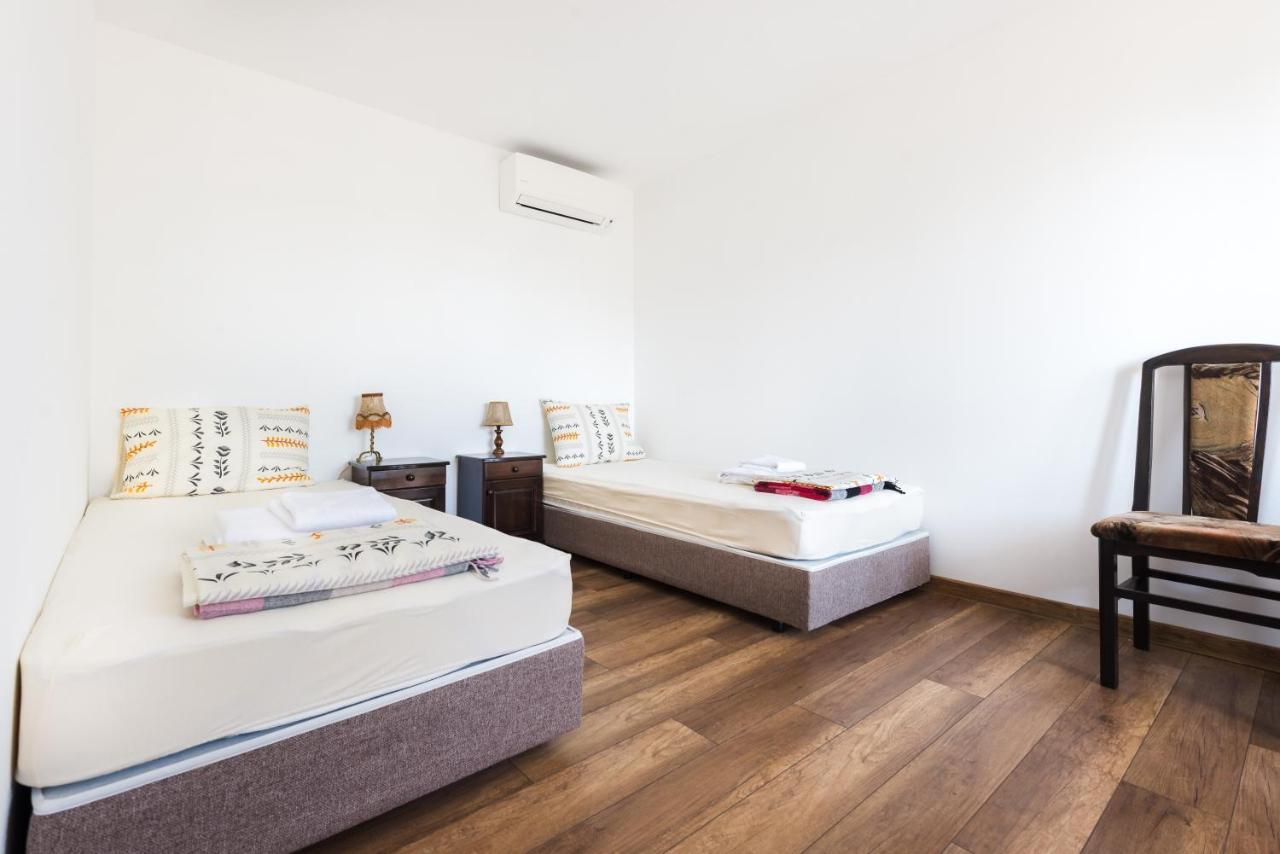 Guest House Hristova Kashta - Христова Къща Cherni Vrŭkh Eksteriør bilde